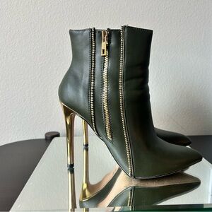 Catherine Malandrino Leather Ankle Boots Size 8.5